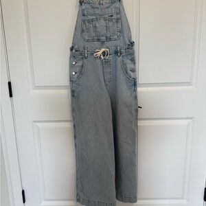 GAP Women's Light Blue Denim Overalls
